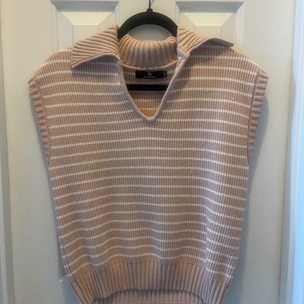 Beige Striped Sleeveless Sweater with Collar